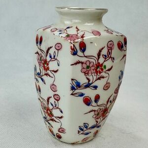 Vintage Takahashi TP Japan Hand Painted Floral Porcelain Vase Kutani Style